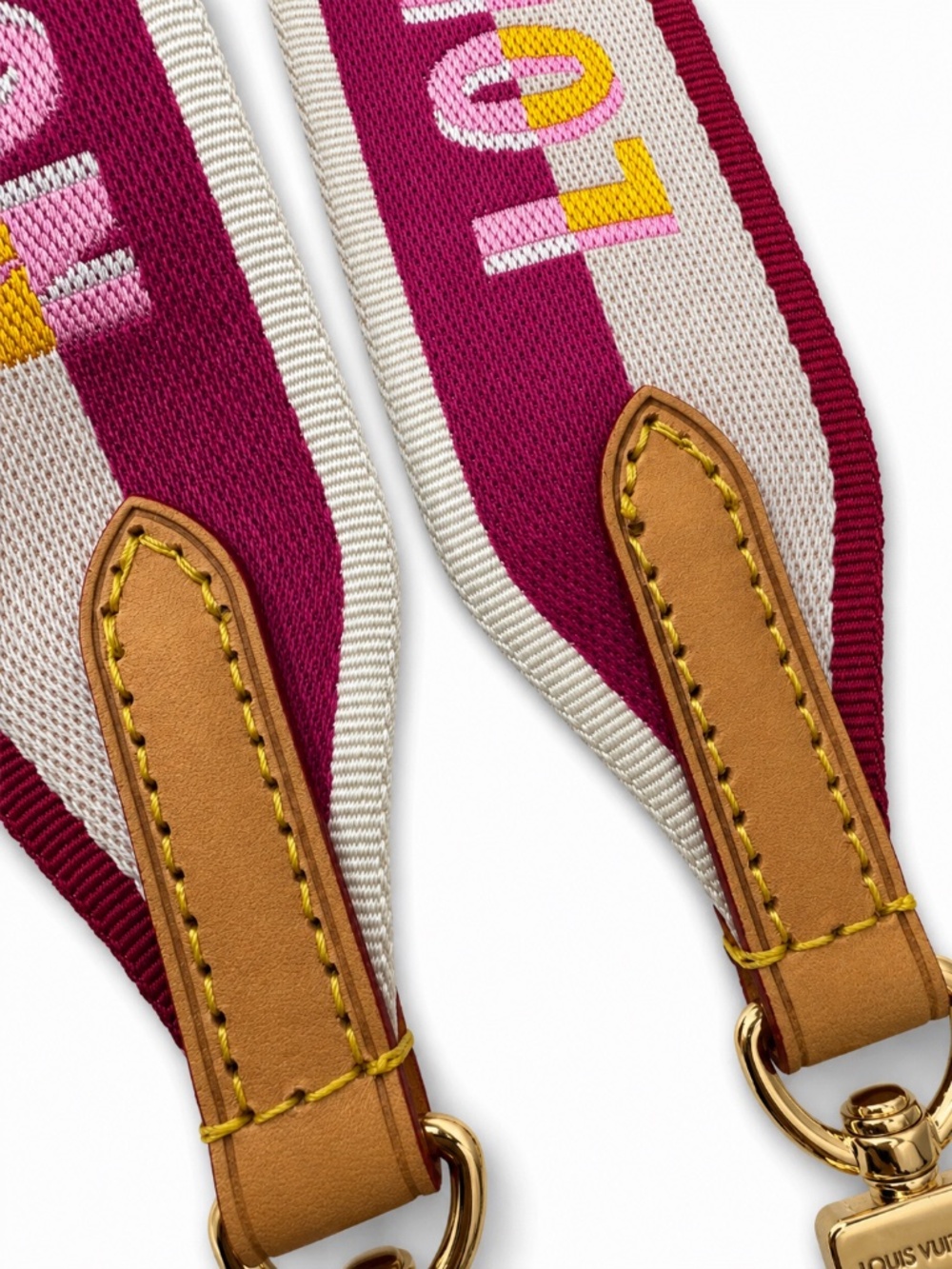 1355 NWT Louis Vuitton Bandoulière Jacquard Shoulder Strap – One Size – Fuchsia - Picture 11 of 15